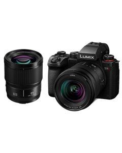 Panasonic S5 II with 20-60mm 3.5-5.6 + Lumix S 85mm f1.8