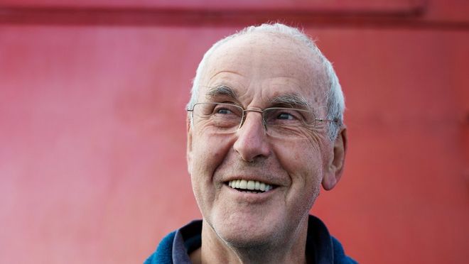 RF 70-200mm F4L IS USM - Slika muškarca