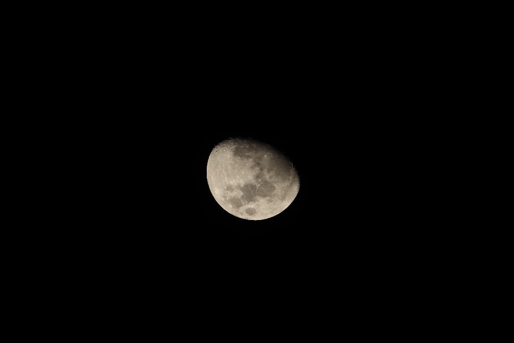 Canon RF 800 mm F11 IS STM - Fotografija mjeseca
